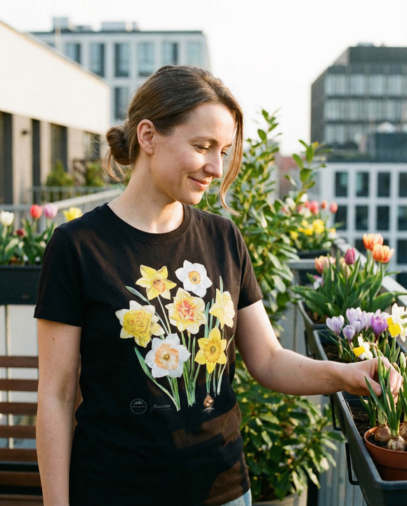 Daffodils — classic t-shirt