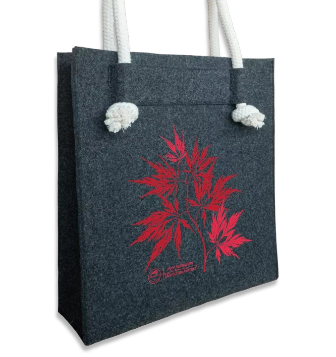 Acer Dissectum Garneta 'Dissectum Garneta' — premium felt bag