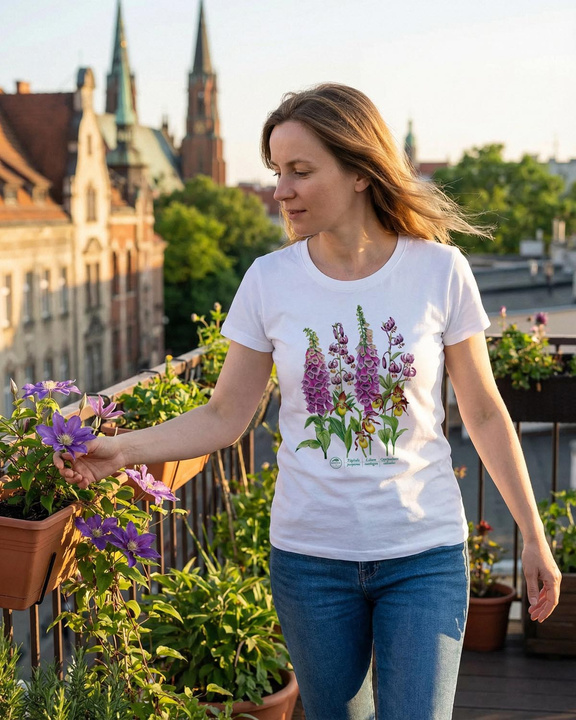 Forest flowers — classic t-shirt
