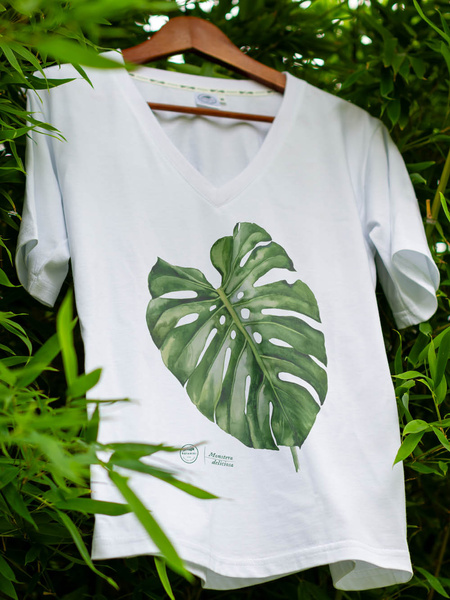 Swiss cheese plant — premium  t-shirt