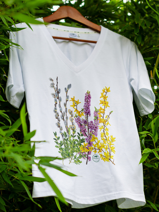 Spring shrubs — premium  t-shirt