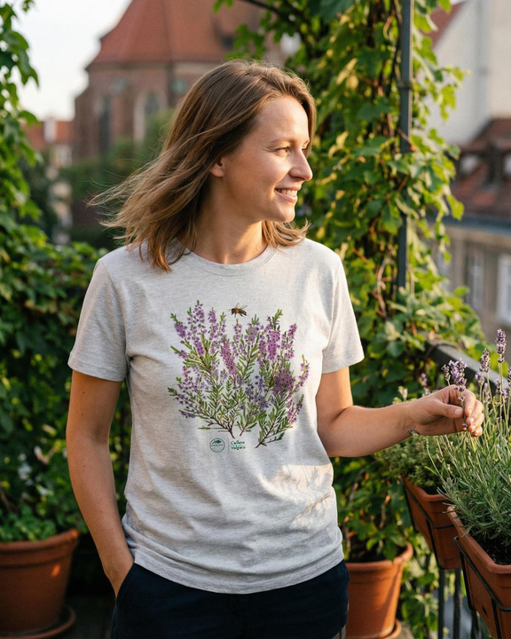 Common heather — women's t-shirt