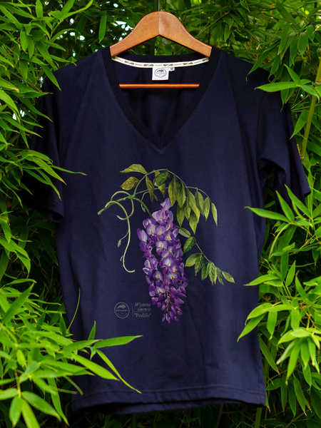 Chinese wisteria 'Prolific' — premium  t-shirt