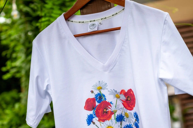 Wildflowers — premium  t-shirt