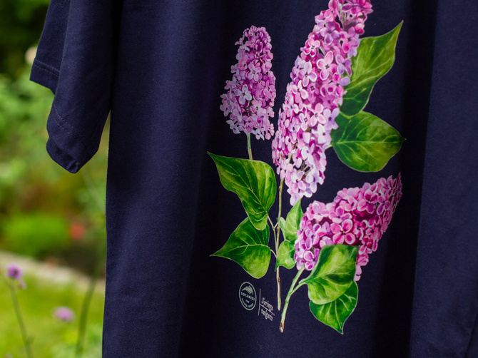 Common lilac — premium  t-shirt