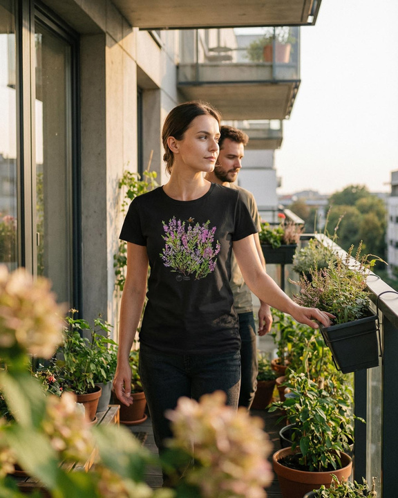 Common heather — classic t-shirt