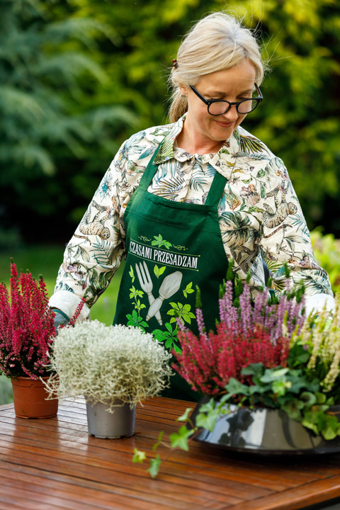 Tulip 'Negrita' — apron with pockets