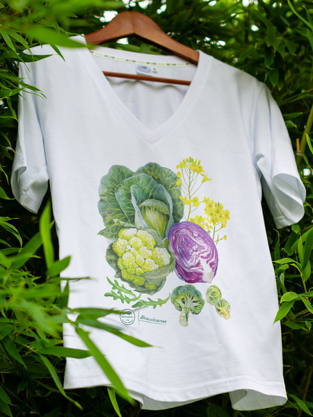 Cruciferous vegetables — premium  t-shirt