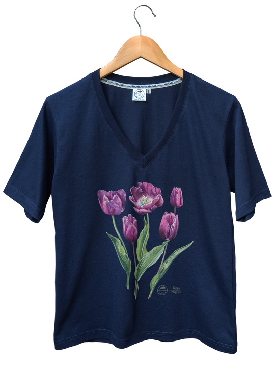 Tulip 'Negrita' — premium  t-shirt