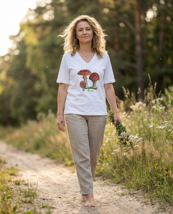 Fly agaric — premium  t-shirt