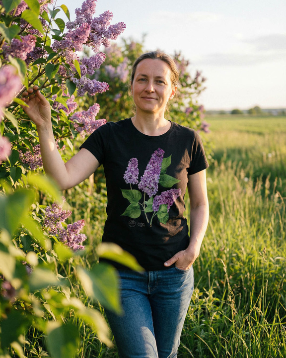 Common lilac — women's t-shirt