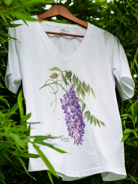 Chinese wisteria 'Prolific' — premium  t-shirt